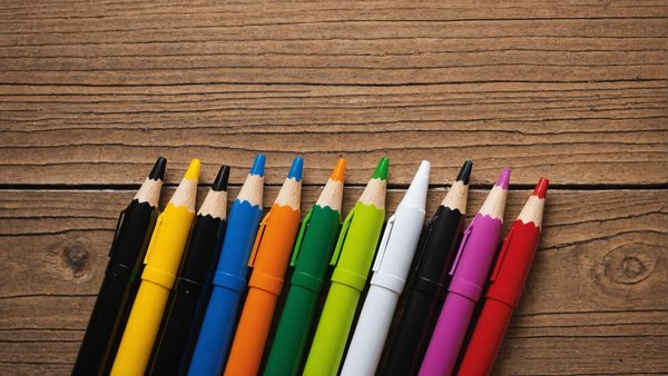 Stylos publicitaires : boostez votre marque avec des options écolo